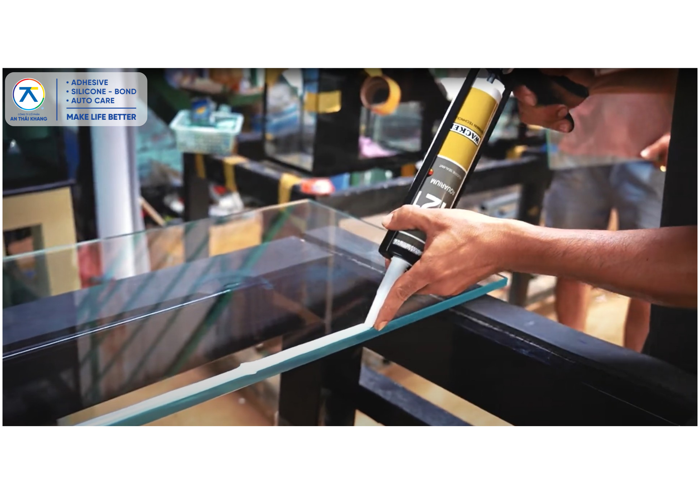 thi-cong-silicone-ho-ca